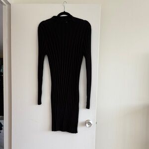 Elegant Black Ribbed Long Sleeve Dress